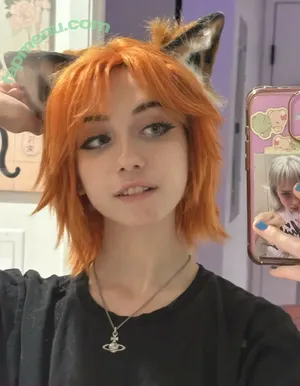 Iluvmeww / iluvmey nude photo #0962