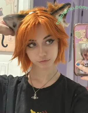 Iluvmeww / iluvmey nude photo #0963