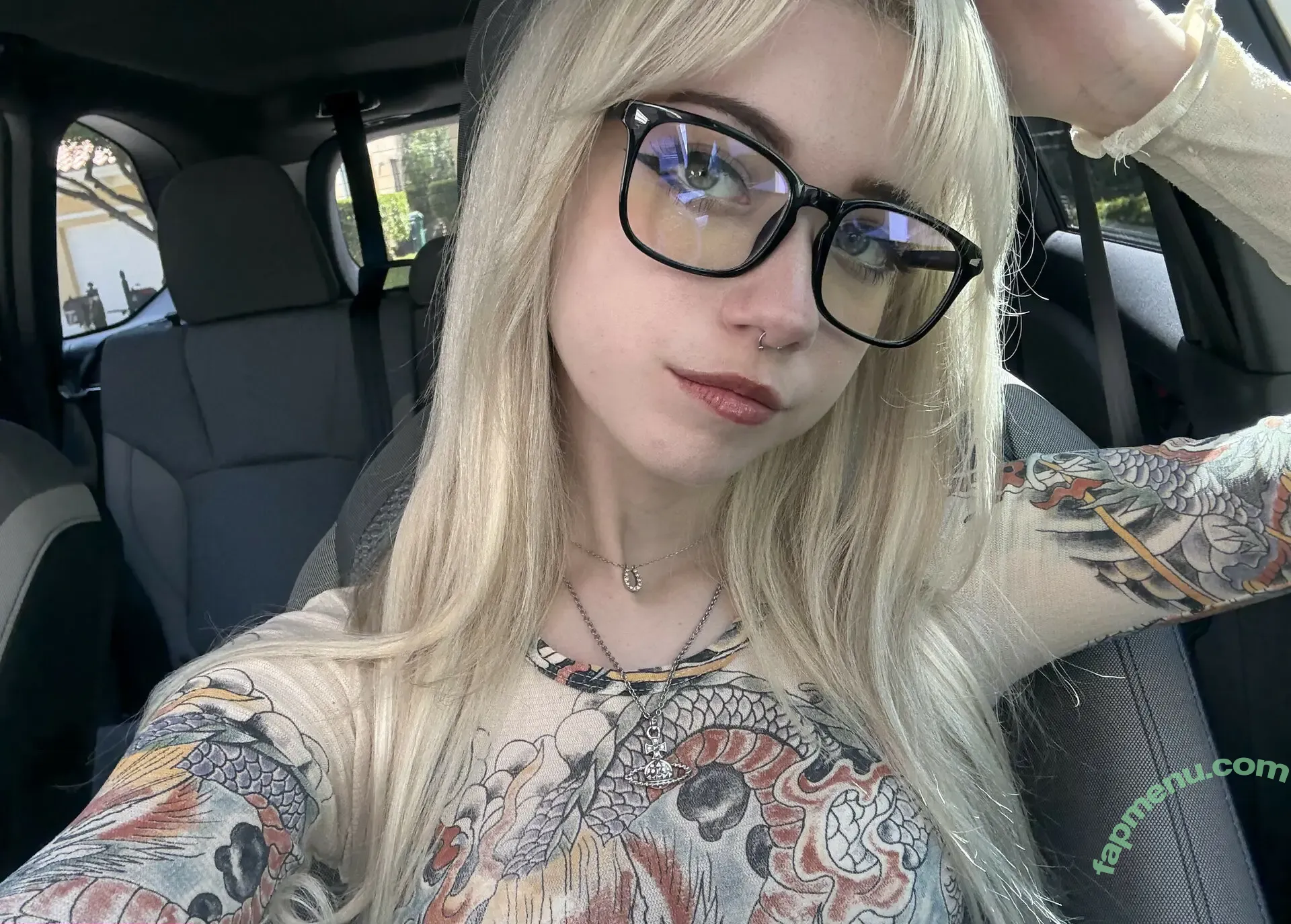 Iluvmeww nude photo #0825 (iluvmey)