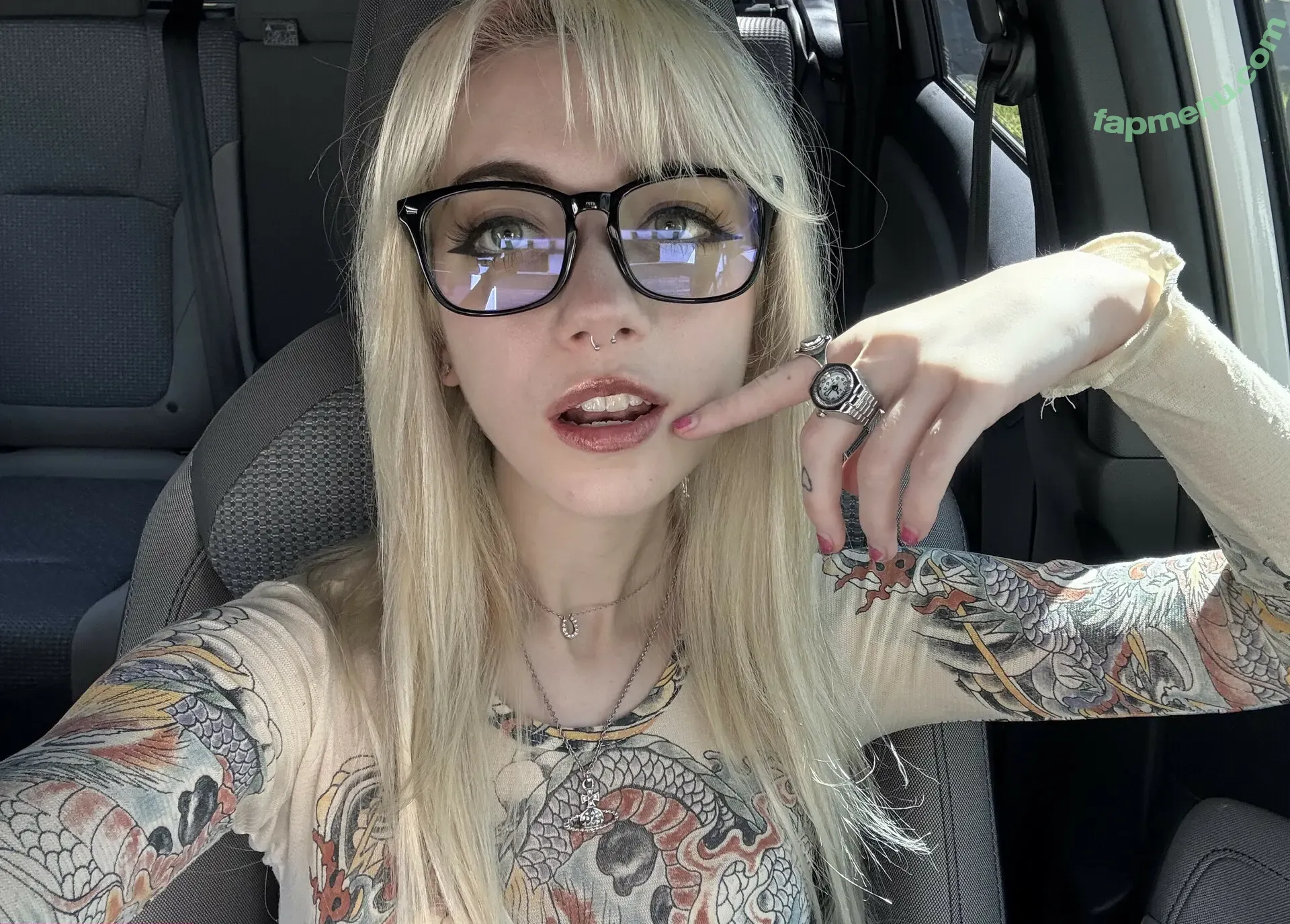 Iluvmeww nude photo #0826 (iluvmey)