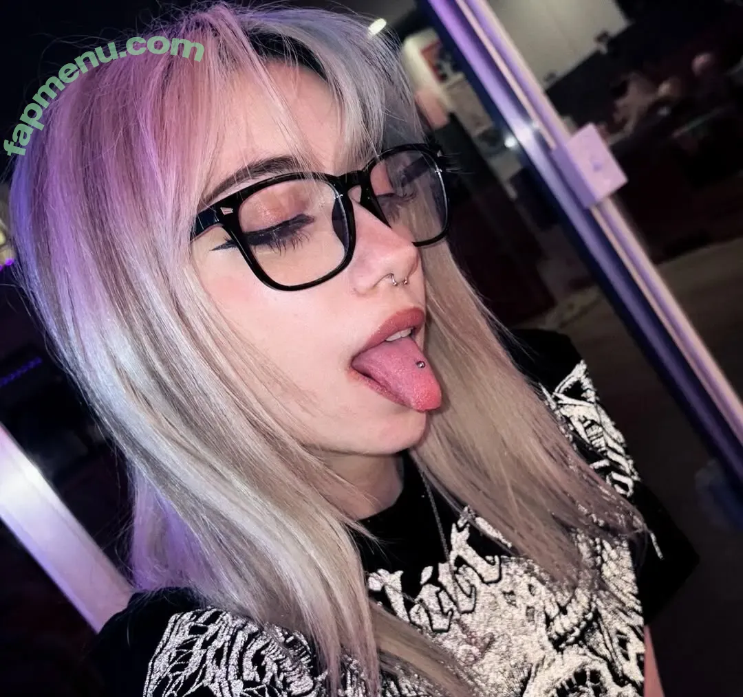 Iluvmeww nude photo #0997 (iluvmey)