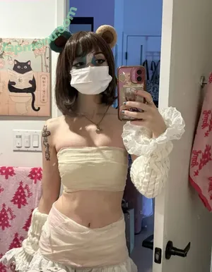 Iluvmeww / iluvmey nude photo #1015