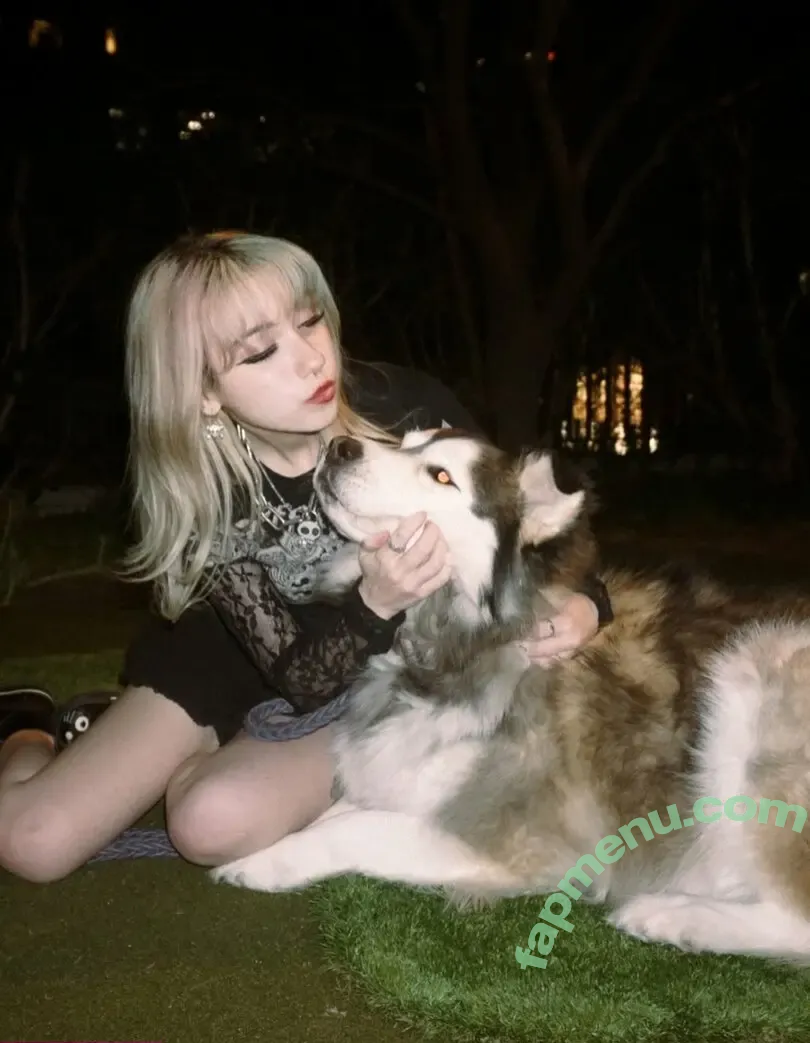 Iluvmeww nude photo #1003 (iluvmey)