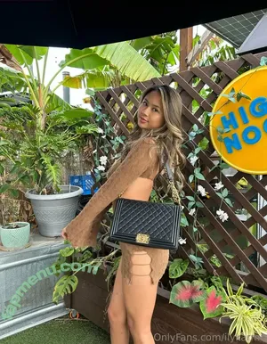 Ilykarma / joann.eee nude photo #0116