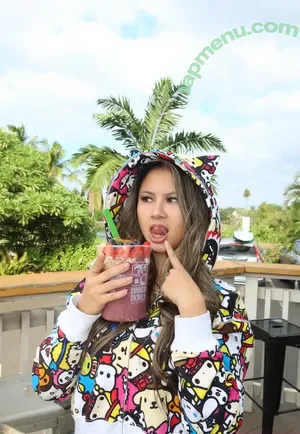 Ilykarma / joann.eee nude photo #0128