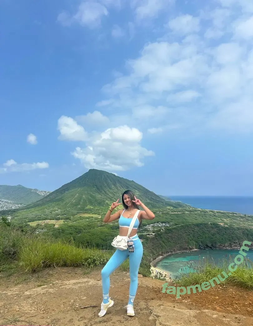 Ilykarma nude photo #0140 (joann.eee)