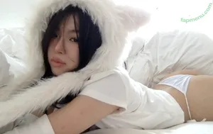 ilysmkei / whiskingbunny nude photo #0020