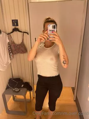 im.over.covid / imovercovid / maylee.covid nude photo #0144