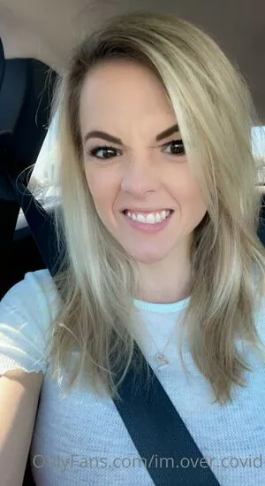 im.over.covid / imovercovid / maylee.covid nude photo #0150