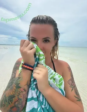 im.over.covid / imovercovid / maylee.covid nude photo #0396