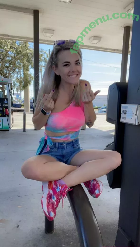 im.over.covid nude photo #0092 (imovercovid / maylee.covid)