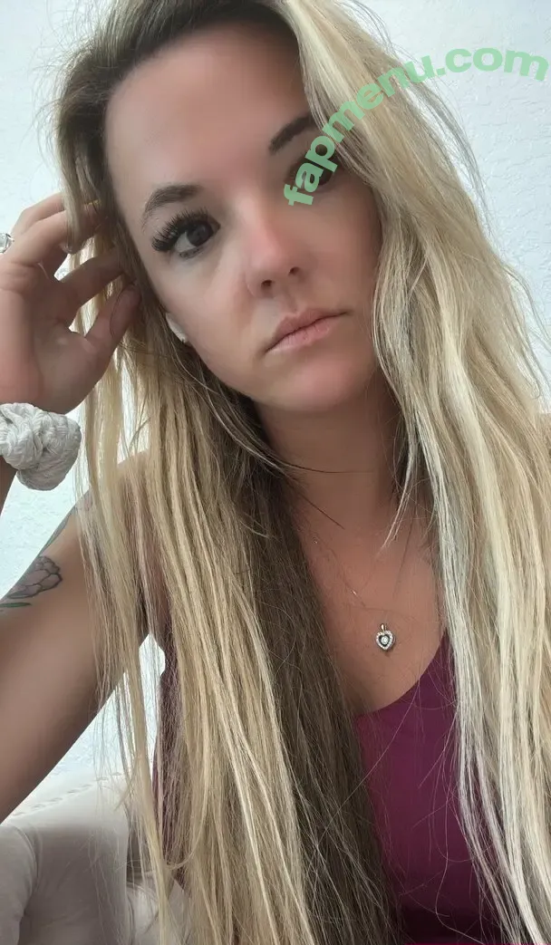 im.over.covid nude photo #0301 (imovercovid)