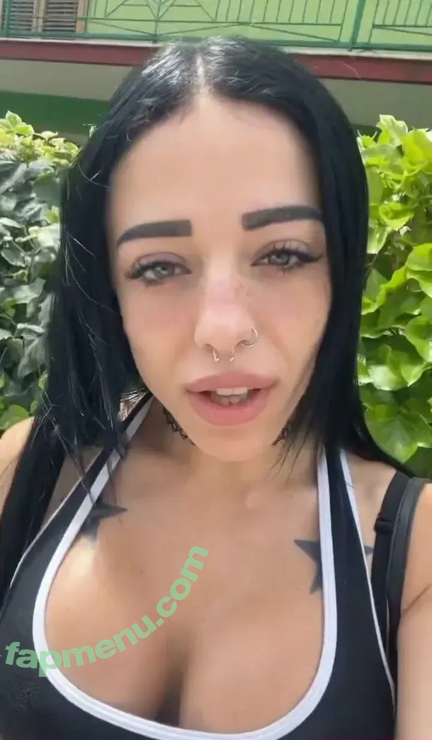 Im Violet nude photo #0003 (Im Violet)