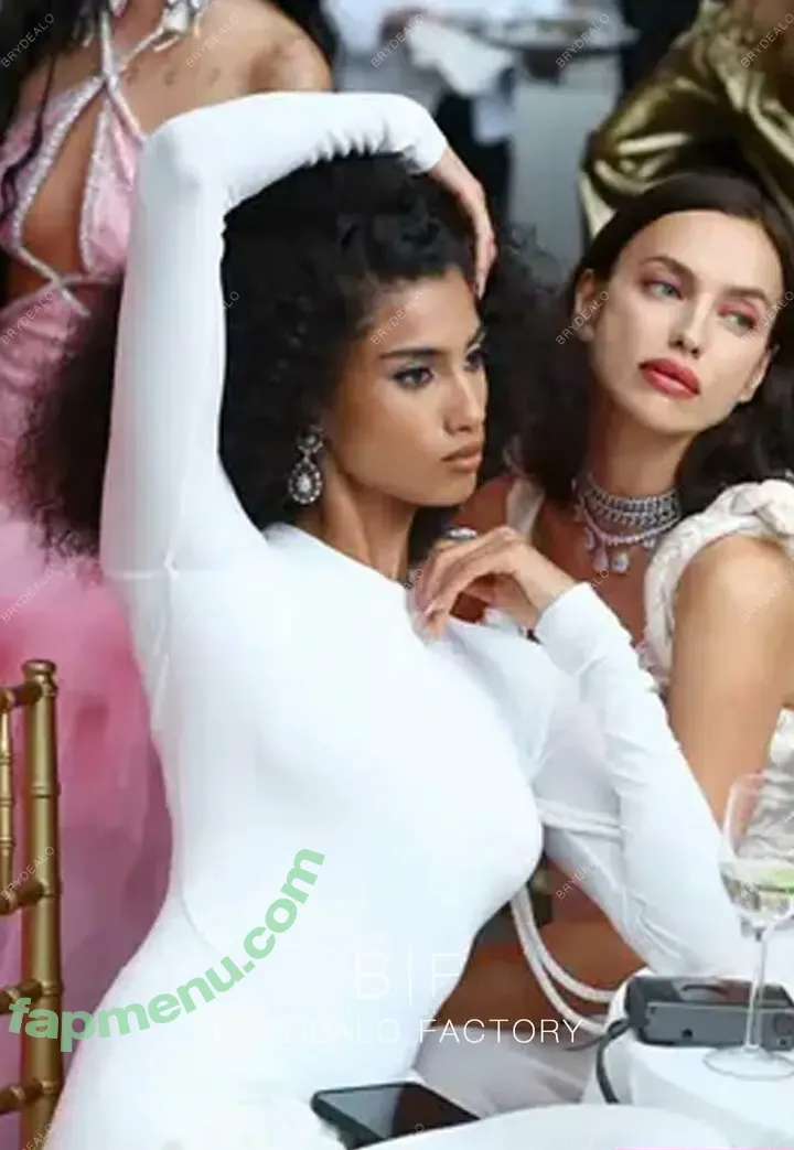 Imaan Hammam nude photo #0041 (imaanhammam)