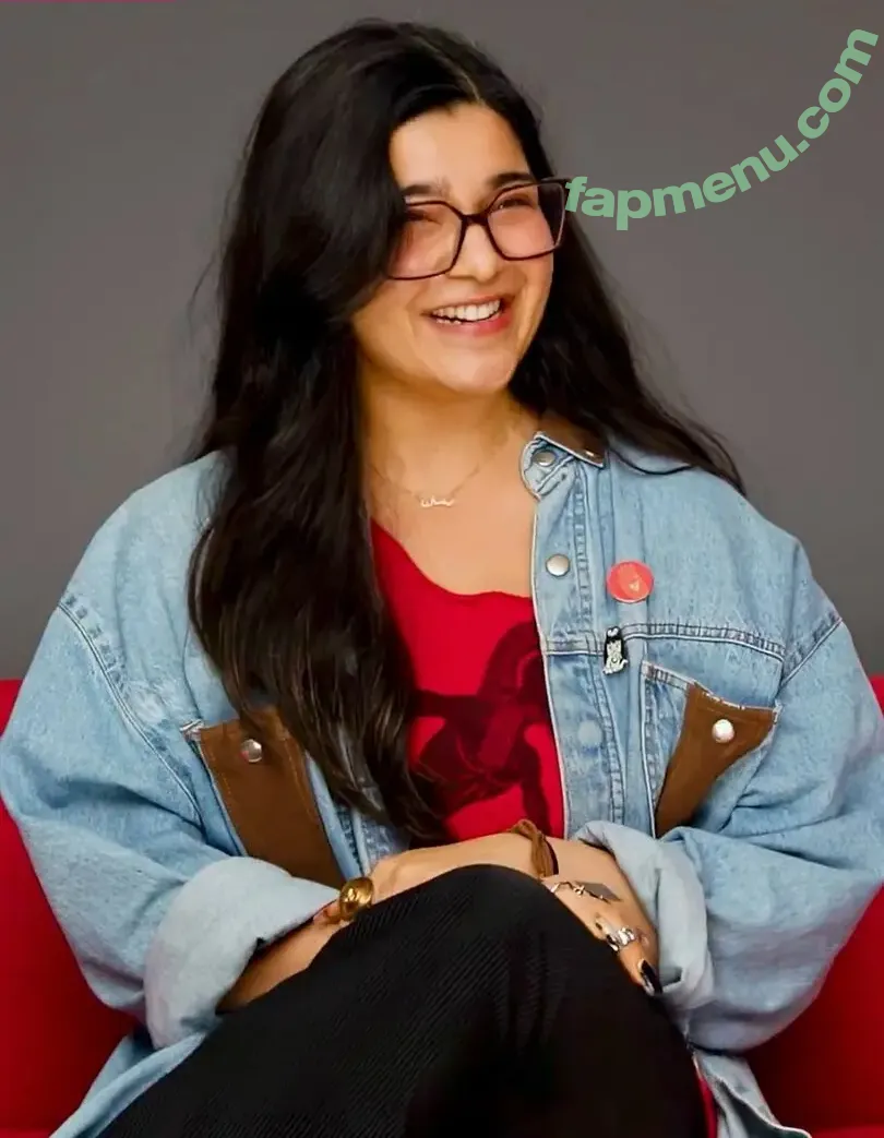 Iman Vellani nude photo #0241 (iman_vellani / imanvellaniactress)