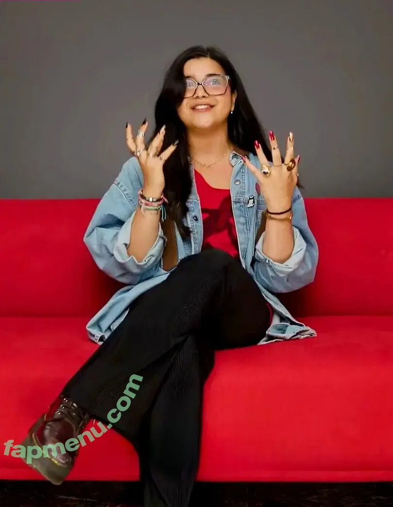 Iman Vellani nude photo #0244 (iman_vellani / imanvellaniactress)