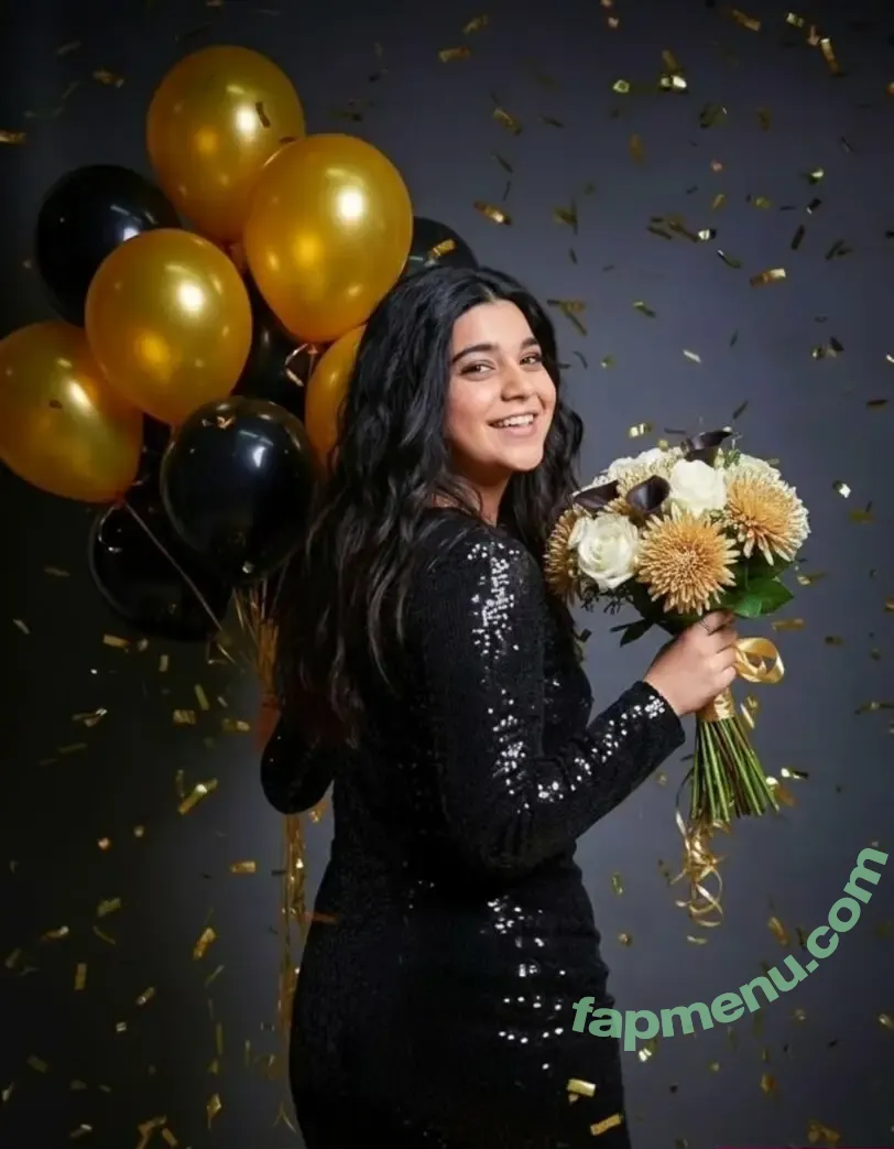 Iman Vellani nude photo #0245 (iman_vellani / imanvellaniactress)