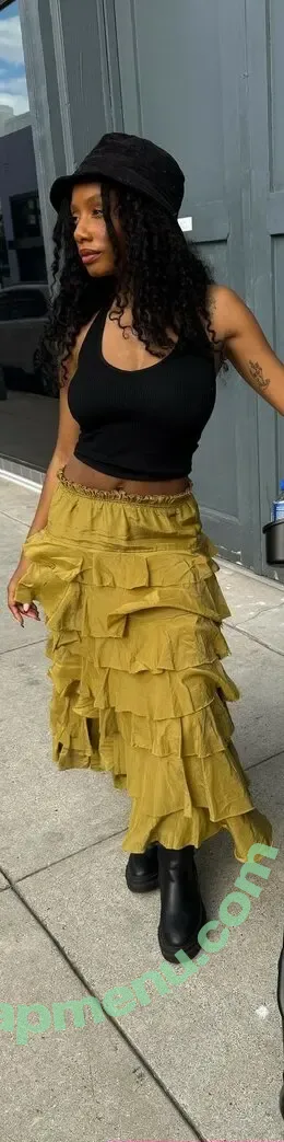 Imani Hakim nude photo #0022 (imanihakim)