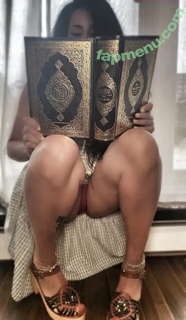 Imanxo nude photo #0022 (Imanxo)