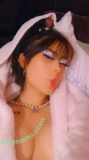  nude photo #0001