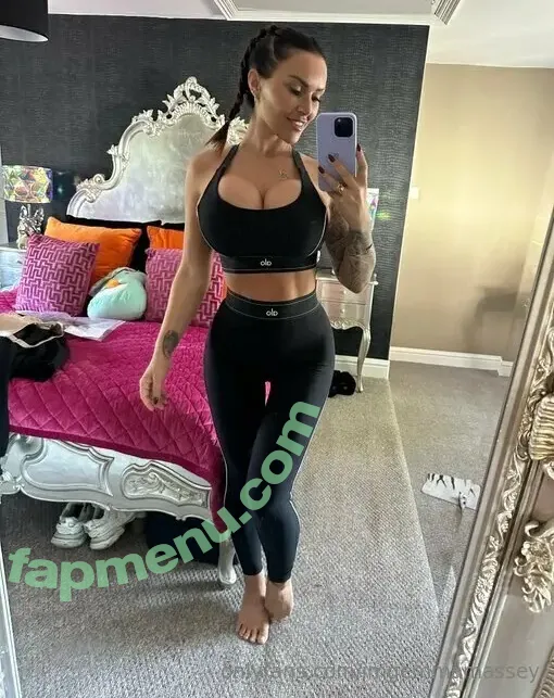 imgemmamassey nude photo #0329 (reelgemmamassey)