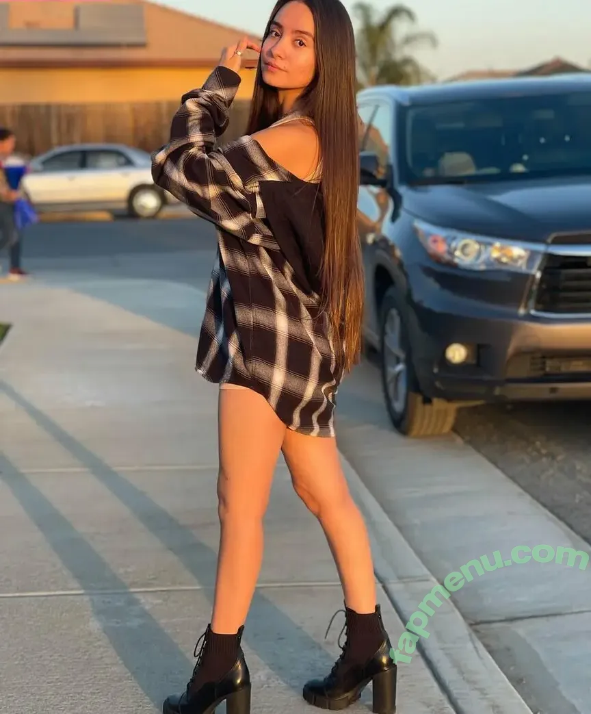 iMissAmy nude photo #0084 (imissamy_)