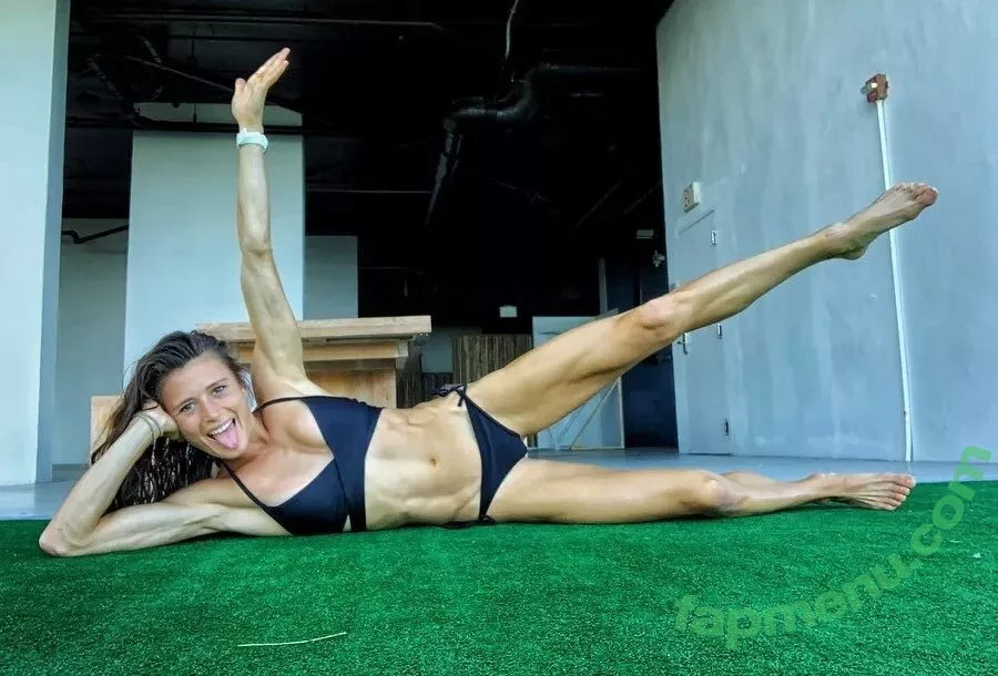 Imke Salander nude photo #0157 (imkesalander)