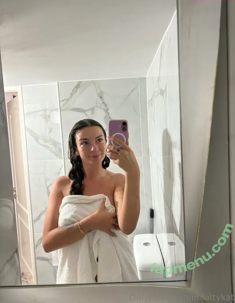 imkittykat nude photo #0031 (imkittykat)