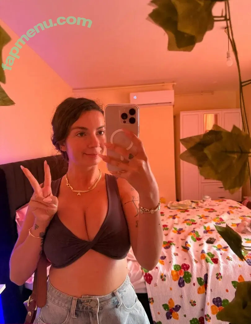 imkittykat nude photo #0042 (imkittykat)