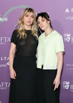 Imogen Poots / ImogenPootsActress / ImogenPoots_ / impoots nude photo #0175