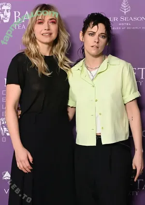 Imogen Poots / ImogenPootsActress / ImogenPoots_ / impoots nude photo #0225