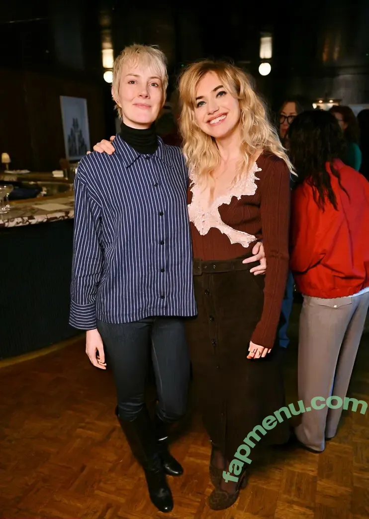 Imogen Poots nude photo #0126 (impoots)