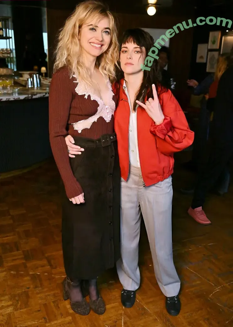 Imogen Poots nude photo #0131 (impoots)