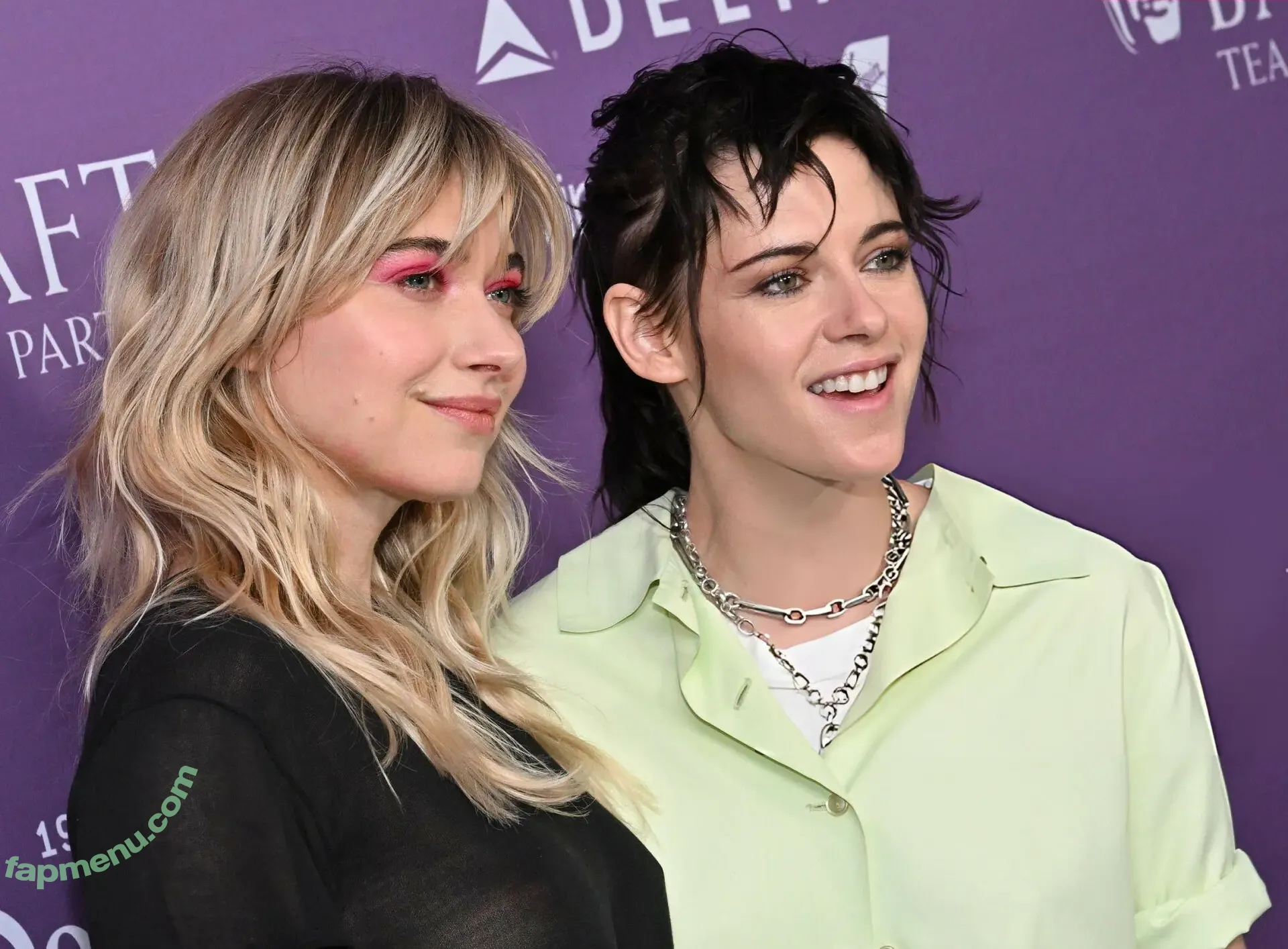 Imogen Poots nude photo #0190 (ImogenPootsActress / ImogenPoots_ / impoots)