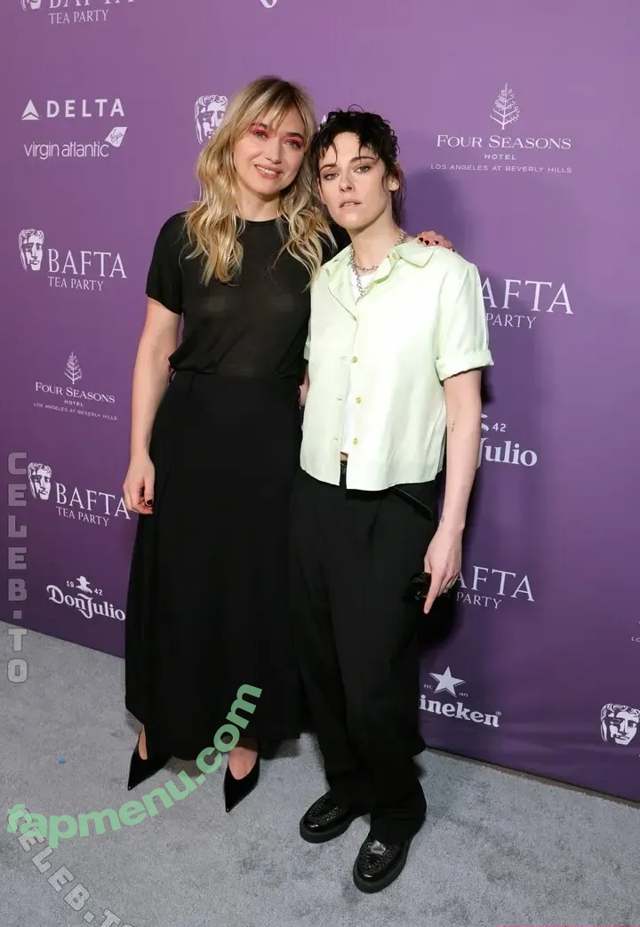 Imogen Poots nude photo #0219 (ImogenPootsActress / ImogenPoots_ / impoots)