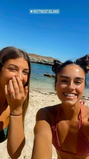 Imogen Russell / imogen.russell nude photo #0152