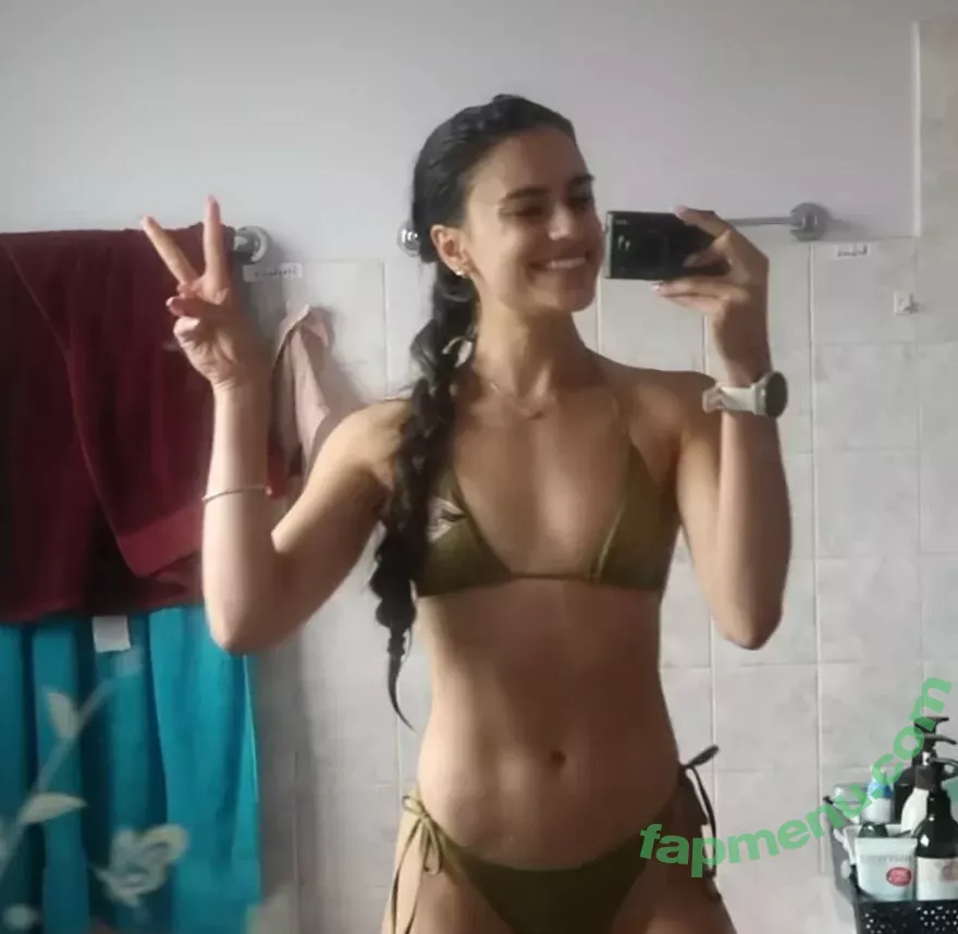 Imogen Russell nude photo #0050 (imogen.russell)