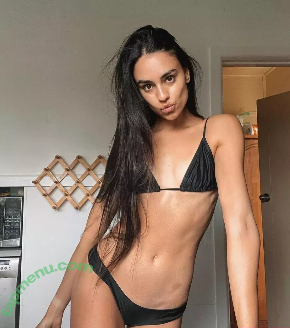 Imogen Russell nude photo #0105 (imogen.russell)