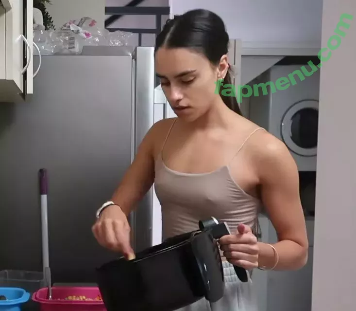 Imogen Russell nude photo #0213 (imogen.russell)