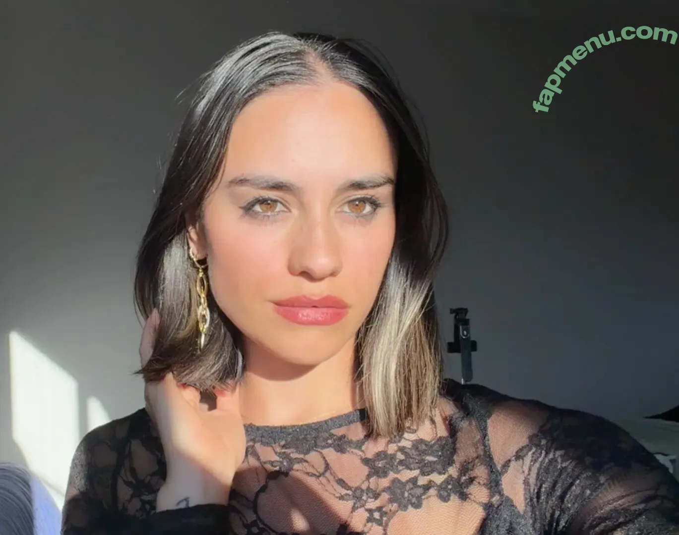 Imogen Russell nude photo #0564 (imogen.russell)