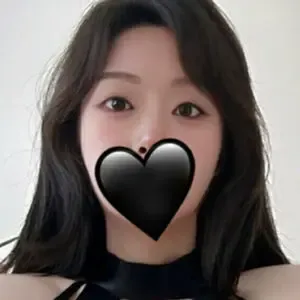 imoliveemmm nude photo #0063