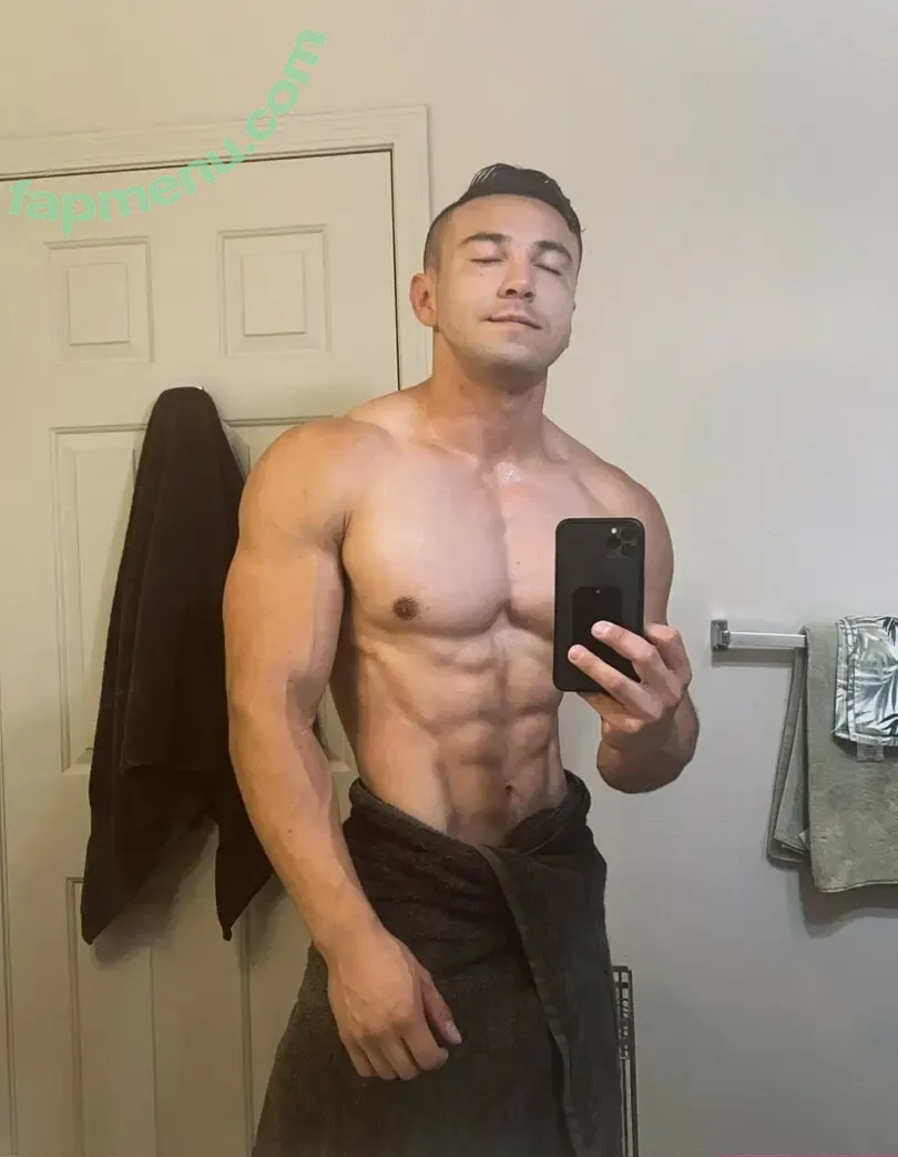 imreadyfreddy nude photo #0011 (imreadyfreddy)