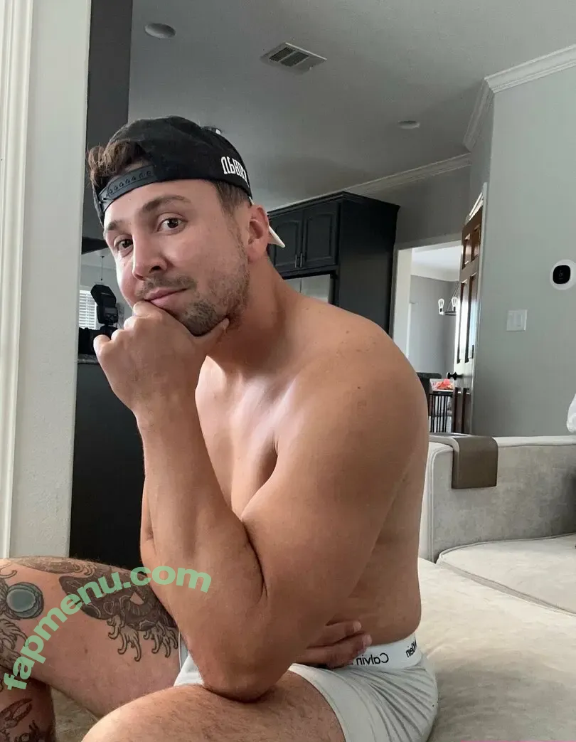 imreadyfreddy nude photo #0016 (imreadyfreddy)