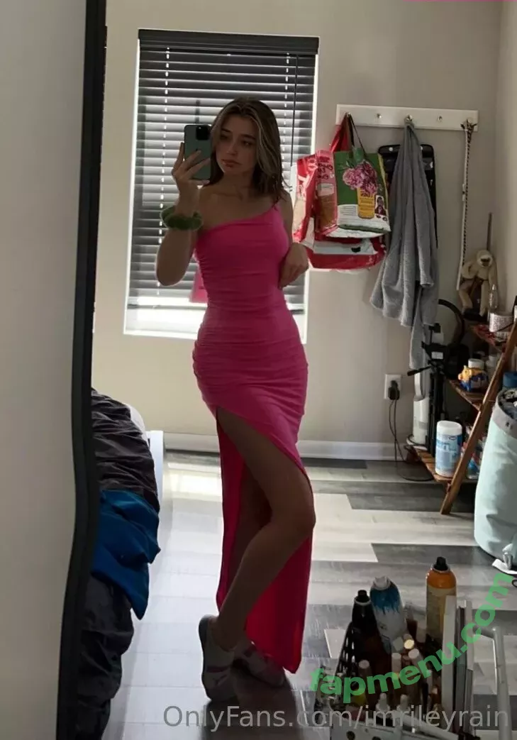 imrileyrain nude photo #0004 (imrileyrain)
