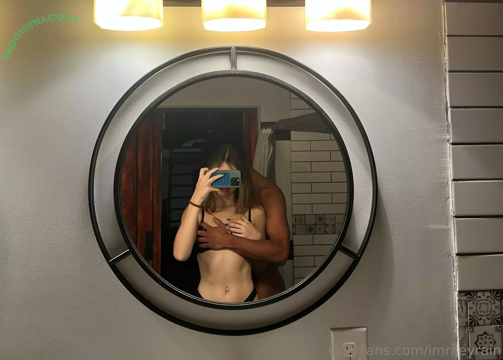 imrileyrain nude photo #0080 (imrileyrain)