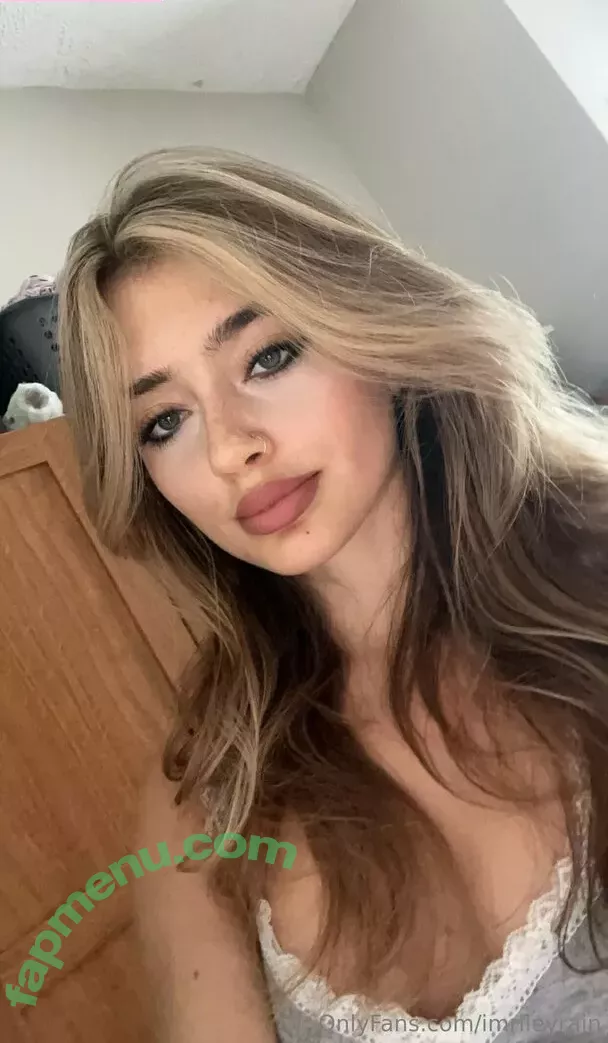 imrileyrain nude photo #0140 (imrileyrain)