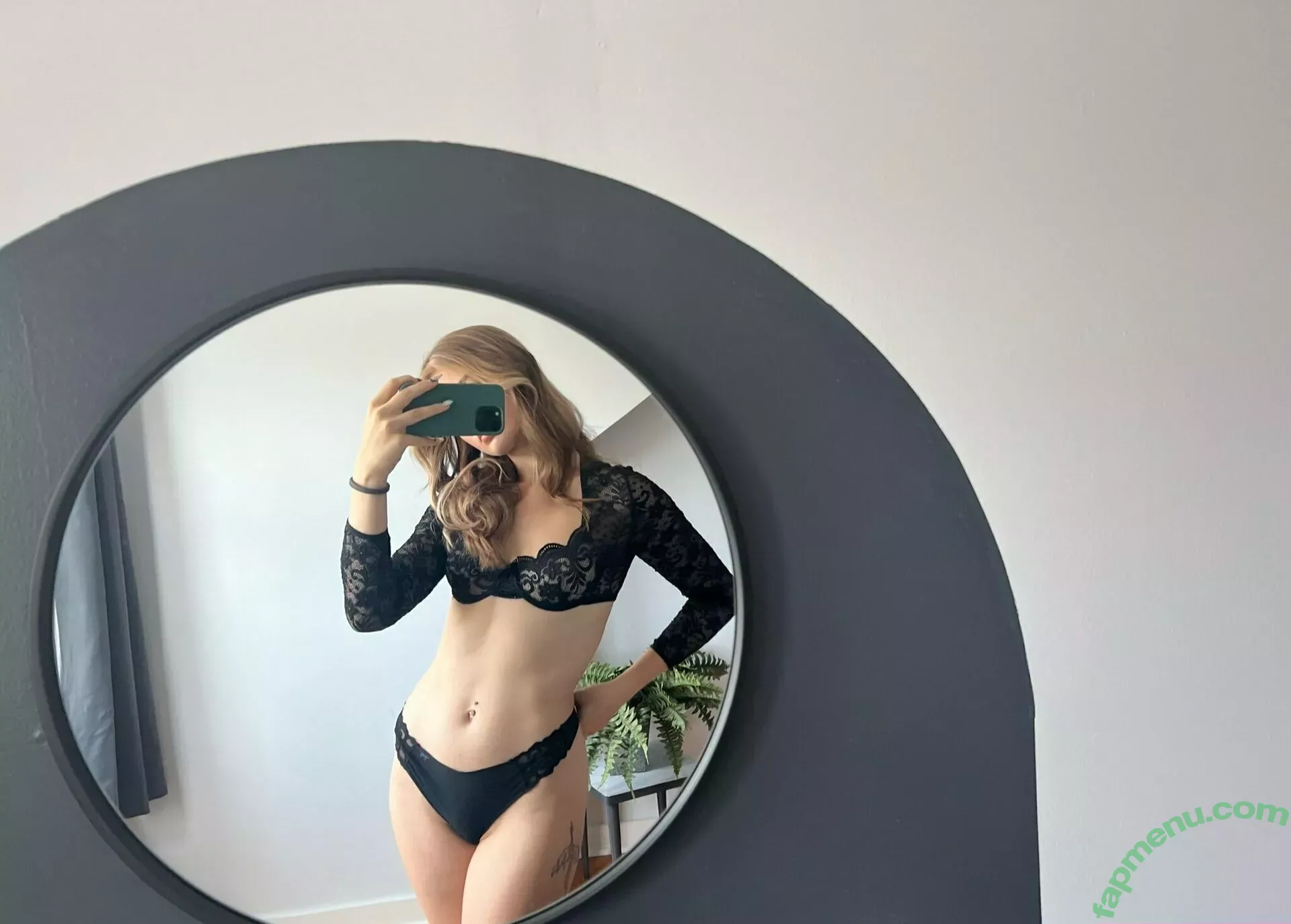 imrileyrain nude photo #0145 (imrileyrain)