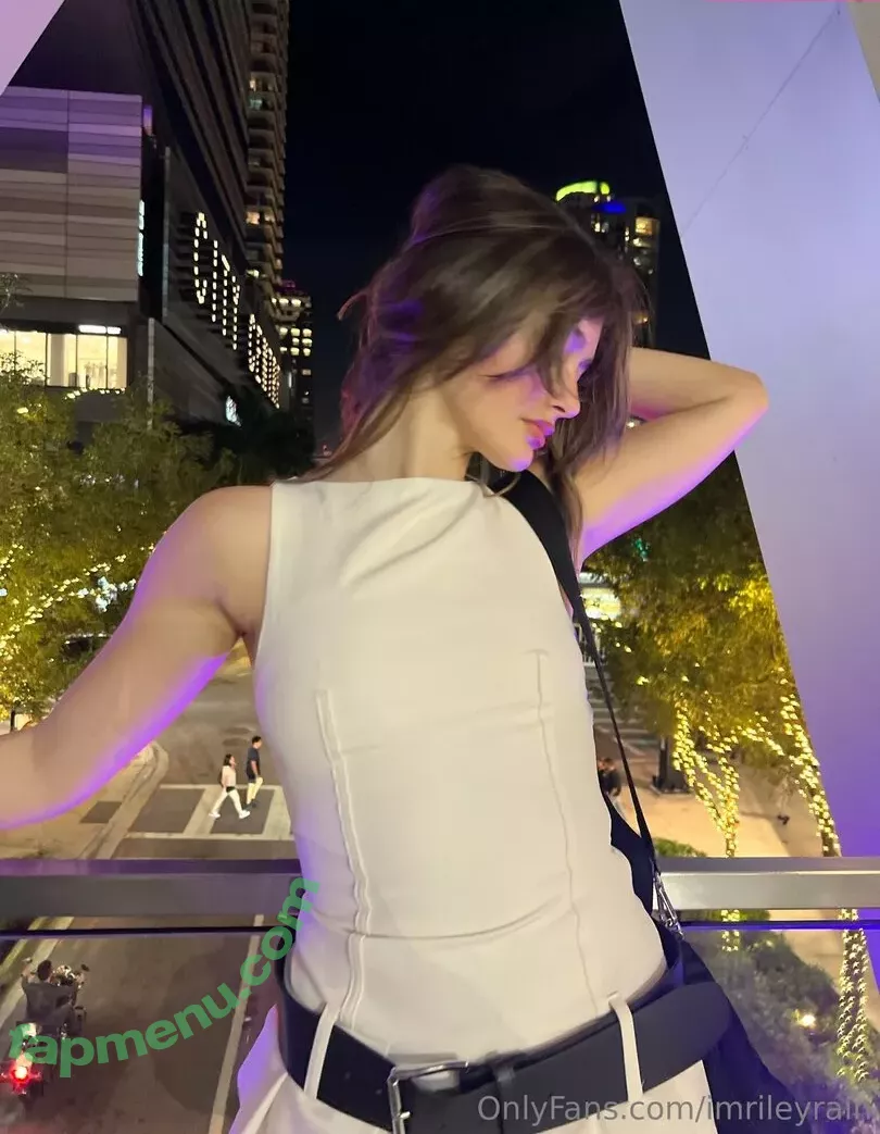 imrileyrain nude photo #0212 (imrileyrain)