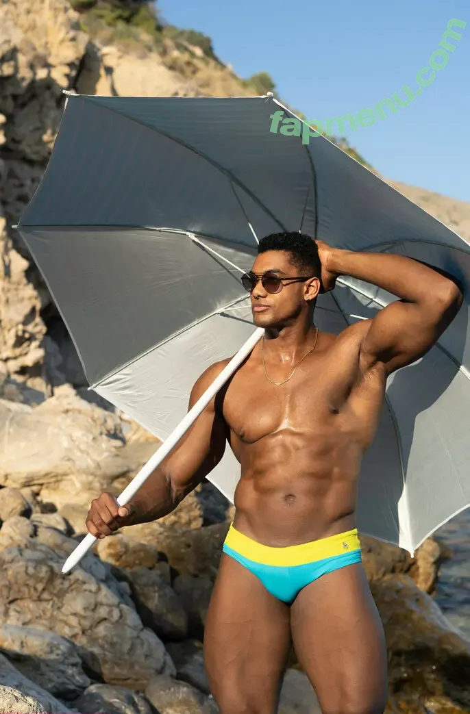 imroger_free nude photo #0021 (imher_free)