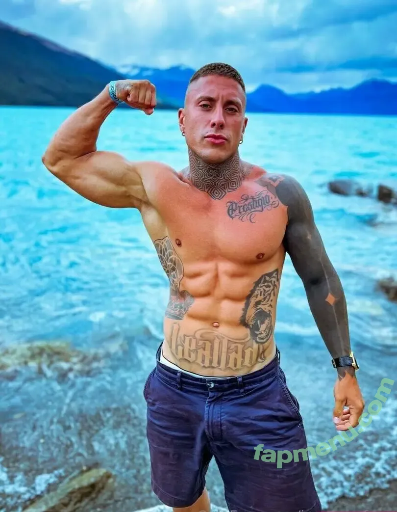 imroger_free nude photo #0032 (imher_free)